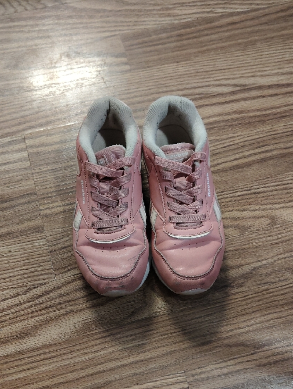Reebok Kids Pink and White Retro Lace-Up Sneakers - Picture 3 of 6